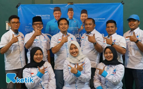 Thumbnail Berita - Pengurus Partai Gelora Probolinggo Dilantik, Siap Gerak Senyap Bawa Perubahan