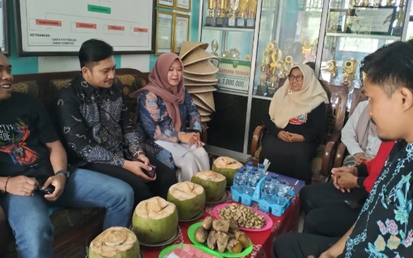 Thumbnail Berita - Belajar AI Sejak SD, Model Project-KOMPLIT Unikama Tingkatkan HOTS dan Literasi Anak