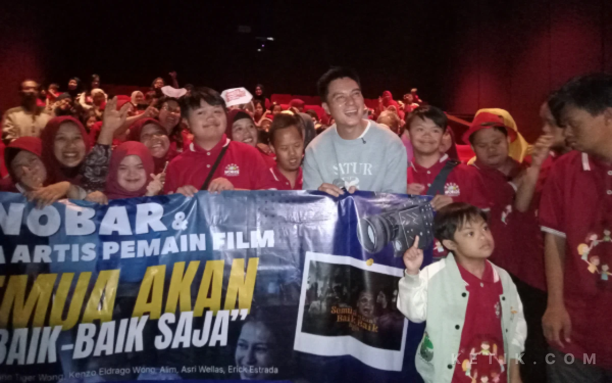 Thumbnail Berita - Komunitas Down Syndrome dan Baim Wong Turut Hadir, Nobar Film Semua Akan Baik-Baik Saja Dipenuhi Suasana Hangat