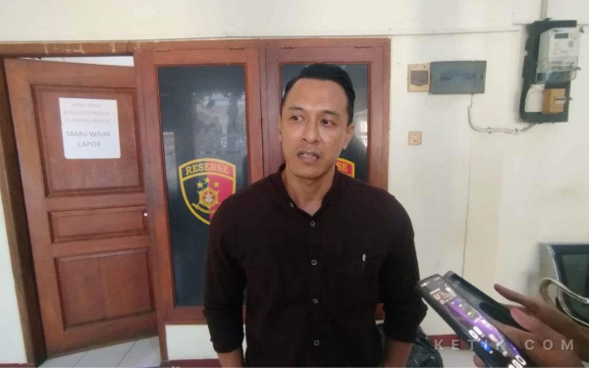 Thumbnail Berita - 584 Hari Tanpa Kejelasan, Warga Tuban Laporkan Penyidik Tipidter Ke Propam