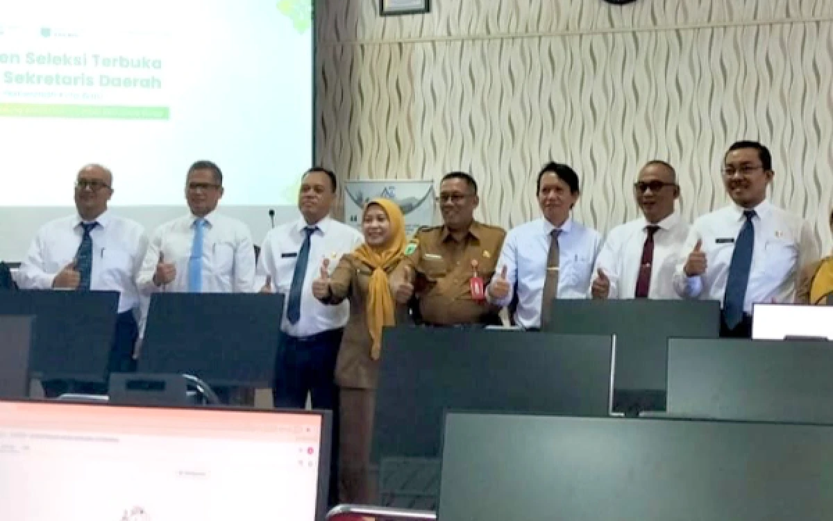 Thumbnail Berita - BKD Jatim Uji Enam Kandidat Sekda Kota Batu, Ini Tahapan Seleksinya