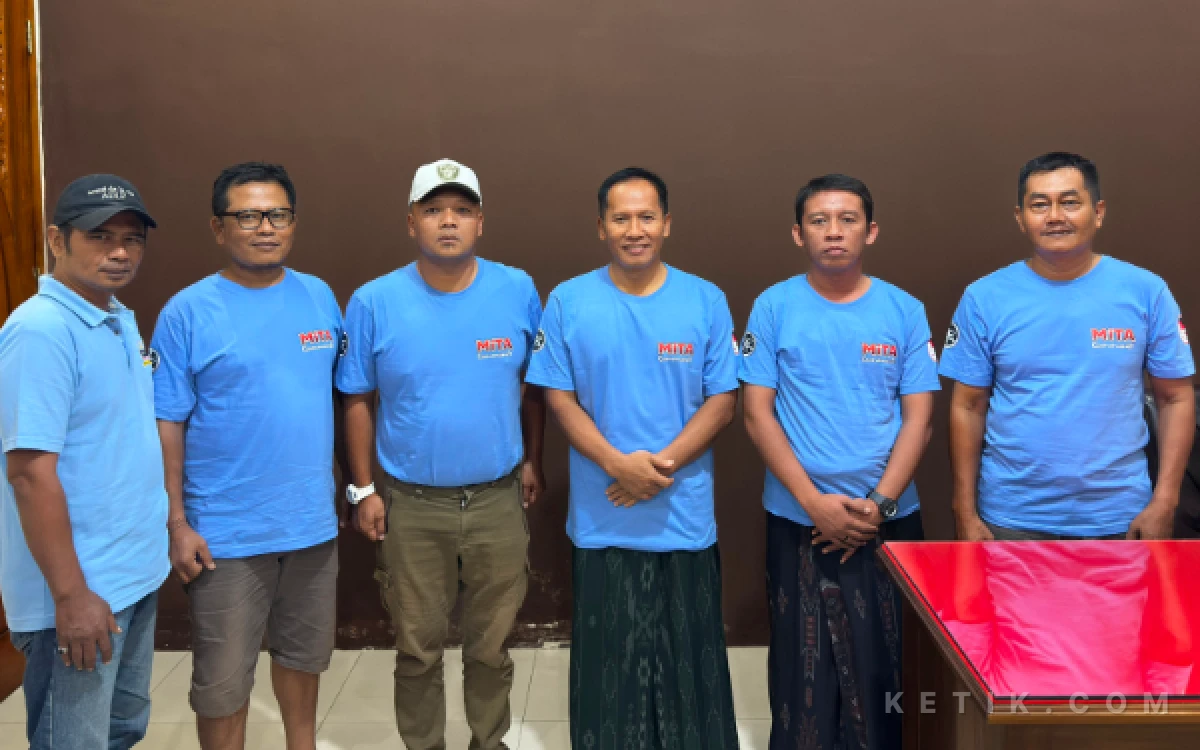 Thumbnail Berita - Komunitas MiTACom Silaturahmi ke Plt. Bupati Tulungagung, Bahas Kerukunan dan Tertib Lalu Lintas