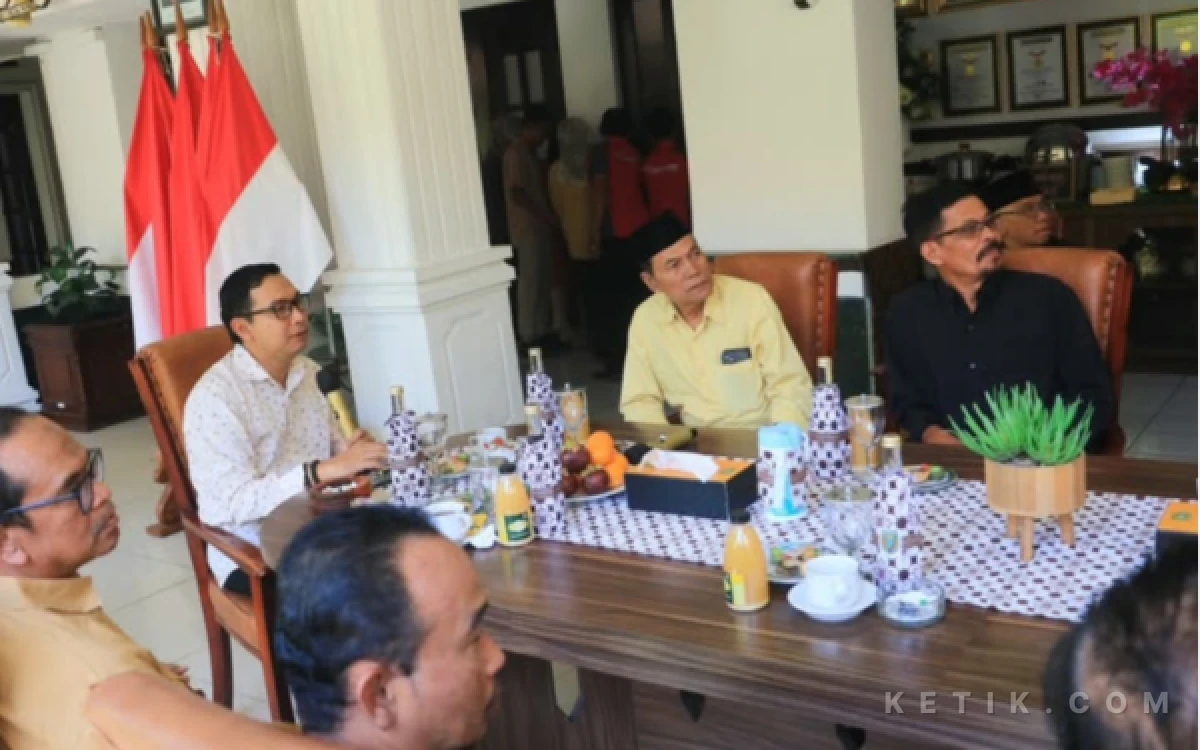 Thumbnail Berita - Terima Tim dari Keraton Ngayogyakarta Hadiningrat, Plt Wali Kota Madiun Perkuat Sinergi Pelestarian Budaya