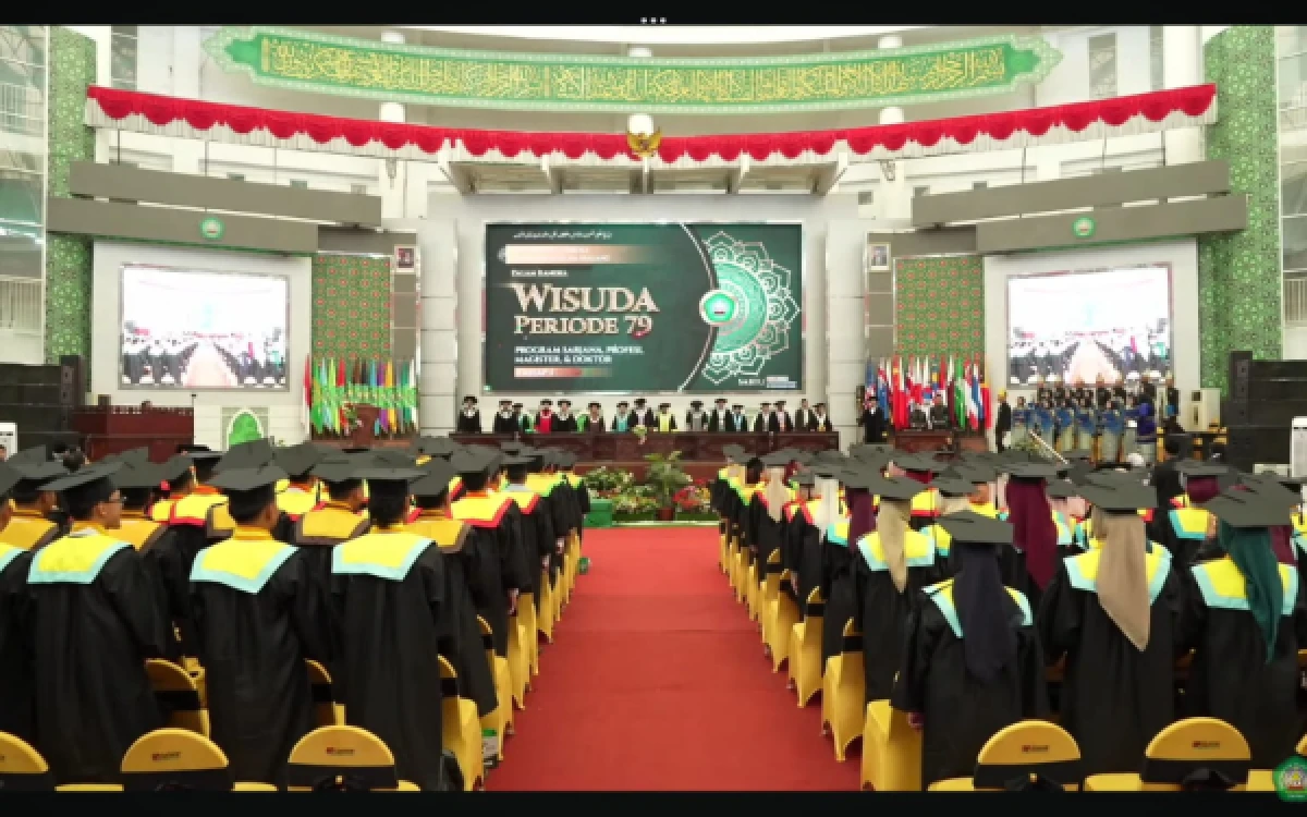 Thumbnail Berita - UNISMA Wisuda 811 Lulusan, Tekankan Nilai Aswaja sebagai Bekal Terjun ke Masyarakat