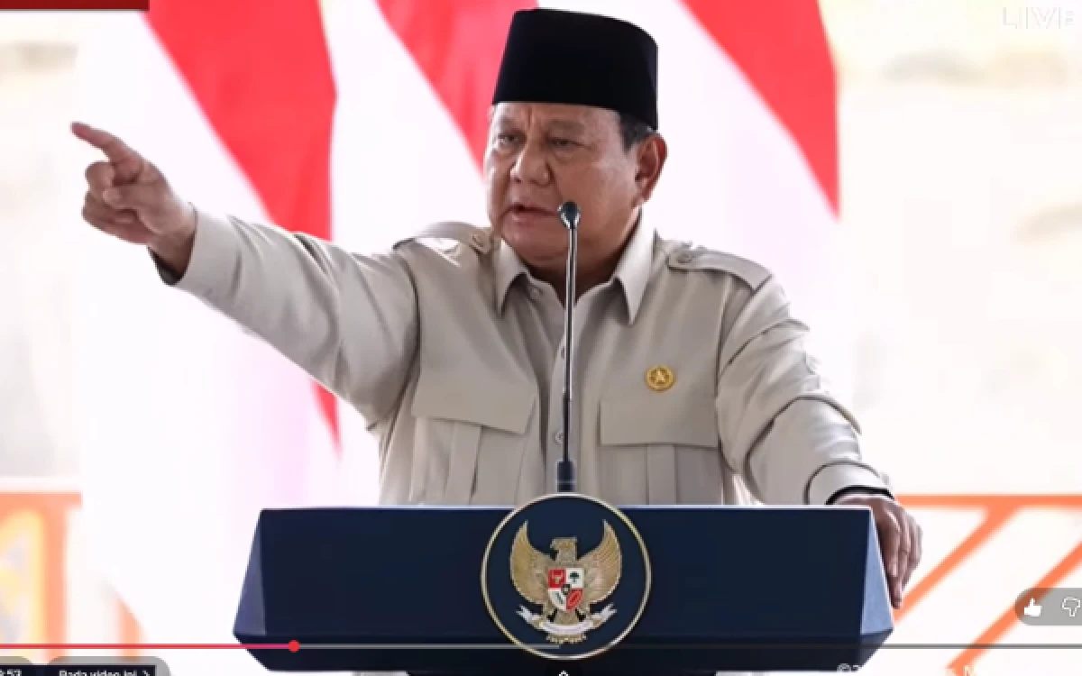 Thumbnail Berita - Prabowo Minta Militer Polisi sampai Jaksa Introspeksi Diri: Bintangmu Uang Rakyat, Jangan Pernah Lupa Itu!