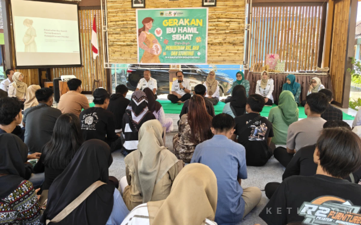 Thumbnail Berita - Dari Kandungan untuk Generasi Hebat, Tegalampel Bondowoso Gerakkan 25 Ibu Hamil bersama Suami