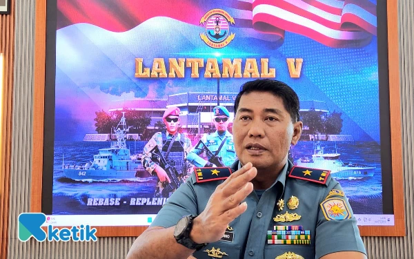 Thumbnail Berita - Dari Lari Pagi Hingga Jabat Danlantamal V! Kisah Inspiratif Laksma Arya Delano dan Didikan "Suangar" Sang Bapak