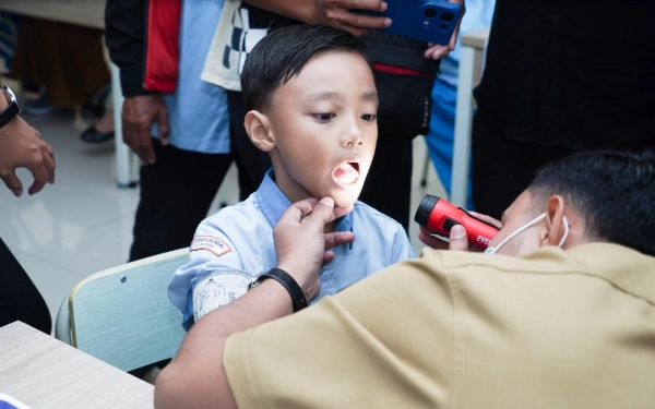 Thumbnail Berita - CKG Prabowo Tembus 20 Juta Penerima, Ungkap Masalah Kurang Gerak dan Karies