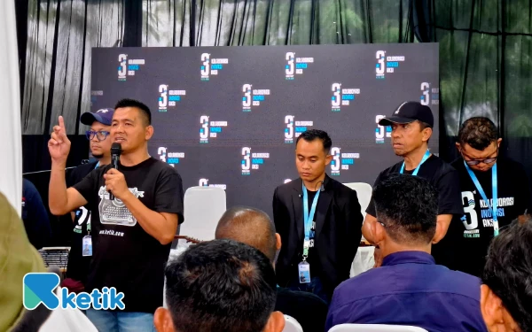 Thumbnail Berita - Ketik.com Tiga Tahun, Dari Bunyi Mesin Ketik ke Jaringan Kolaborasi Nusantara