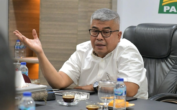 Thumbnail KIP Aceh Batalkan Debat Pilgub, Bustami Hamzah: Pelanggaran Pemilu