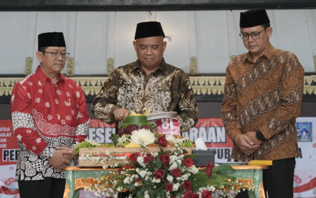Thumbnail Berita - Penuh Makna, Pemkab Sleman Gelar Resepsi HUT RI ke-81 Sekaligus Beri Apresiasi Paskibra