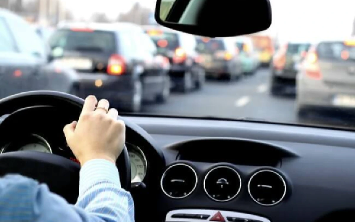 Thumbnail Berita - Awas! Sering Terjebak Macet Bisa Picu Penyakit Berikut Ini