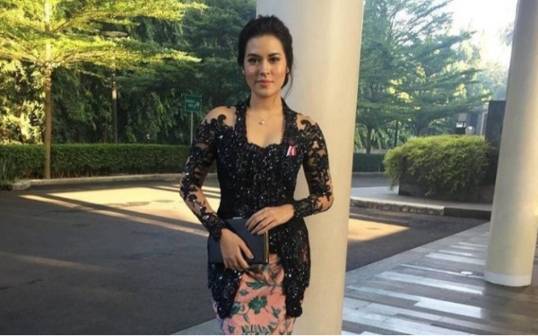 Thumbnail Kebaya Resmi Jadi Warisan Budaya UNESCO, Bukan Cuma Milik Indonesia