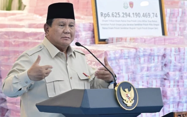 Thumbnail Berita - Prabowo: PDIP Boleh di Luar, Tapi Tetap Kerja Sama