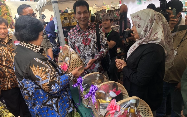 Menteri LHK Bangga Perhutanan Sosial, Ini Tanggapannya