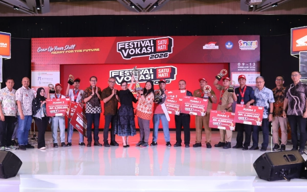 Thumbnail Berita - 30 Ribu Talenta SMK Unjuk Skill di Festival Vokasi Satu Hati 2026, Jatim Borong Gelar
