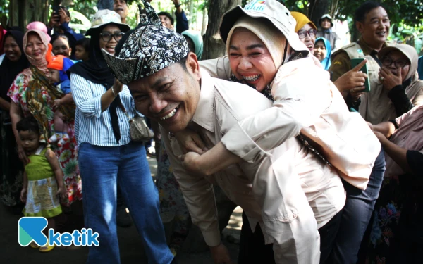 Thumbnail Bupati Subandi dan Istri Doakan Semua Anak Sidoarjo Cerdas, Kuat, Berakhlakul Karimah