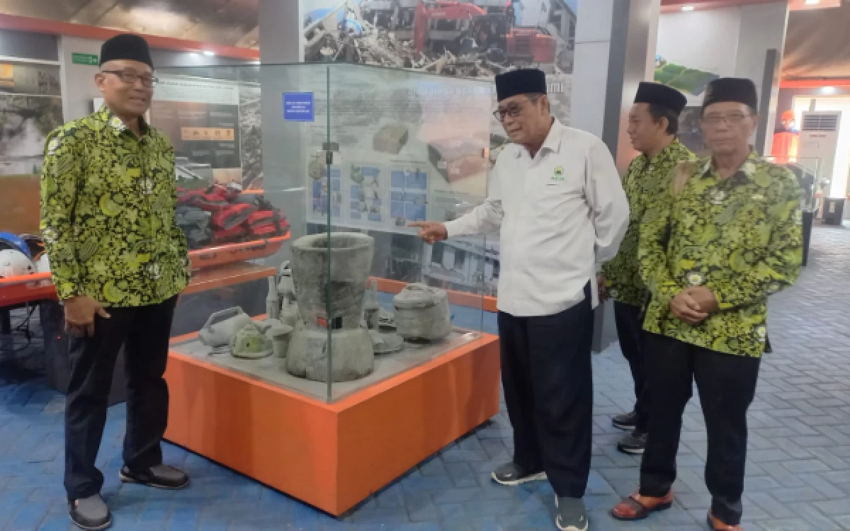 Thumbnail Berita - 50 Pengurus DMI se-Jatim Ikuti Pelatihan dan Praktik Tanggap Bencana di BPBD Jatim