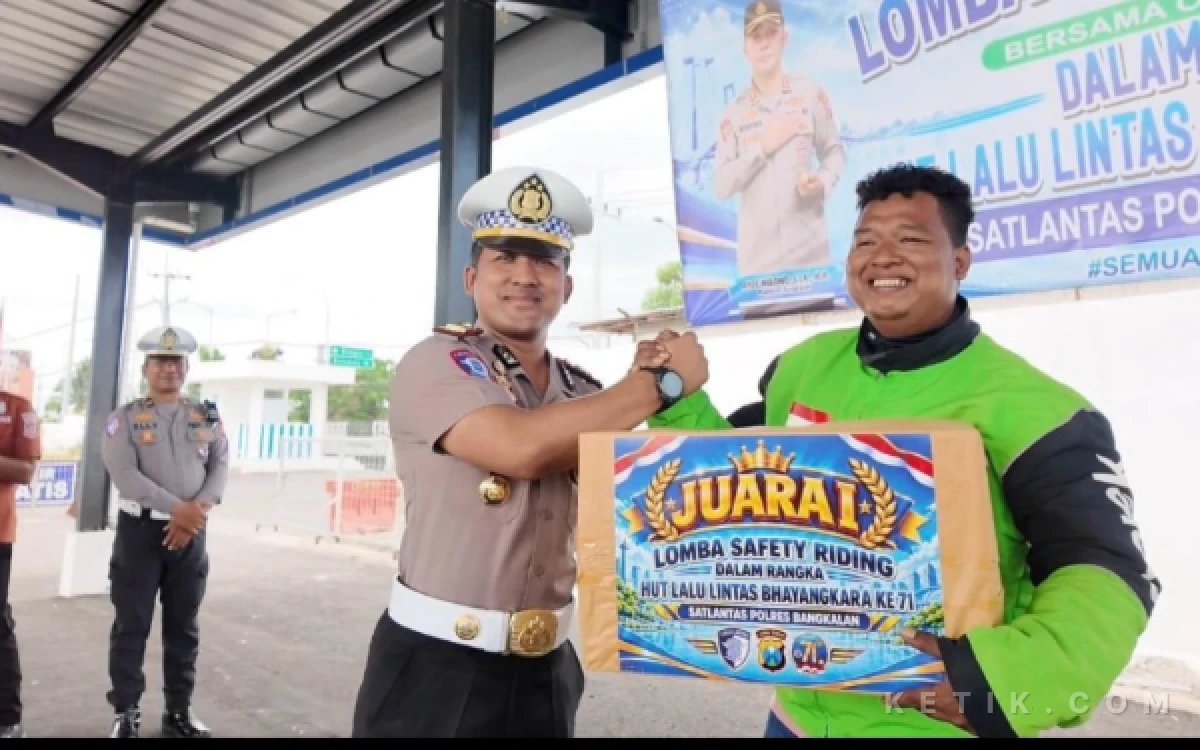 Thumbnail Berita - Satlantas Polres Bangkalan Uji Skill Ojol Lewat Lomba Safety Riding
