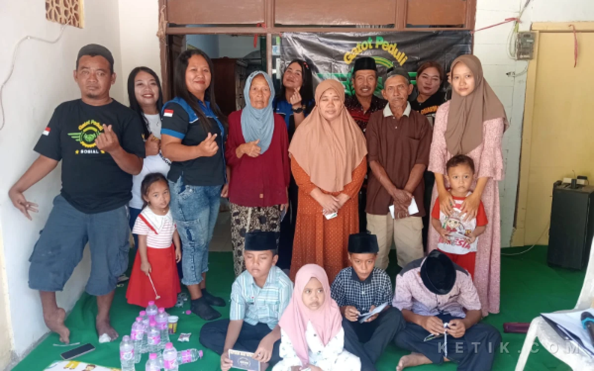 Thumbnail Berita - Kisah Gatot Subagio, Penyandang Difabel Berbagi Kasih Sayang untuk Anak Yatim dan Duafa