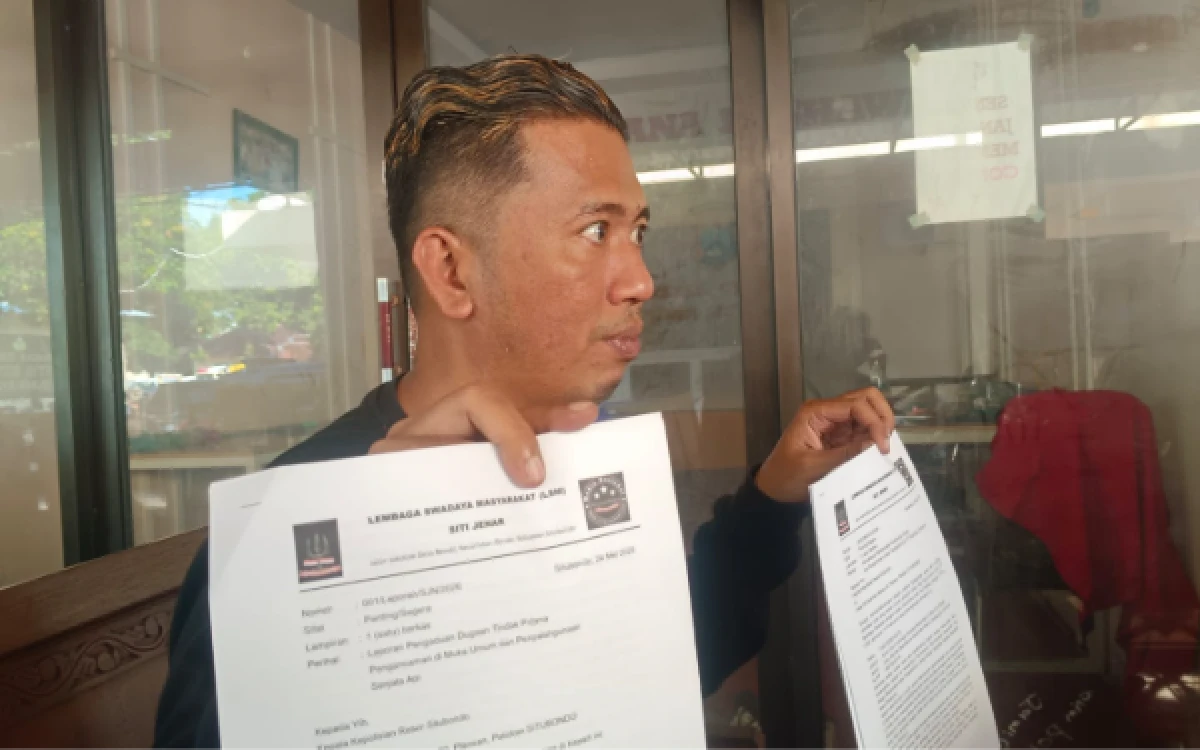 Thumbnail Berita - Bawa Senjata Api saat Sengketa Lahan, Direktur PT Budidaya Tampora Diadukan ke Polres Situbondo