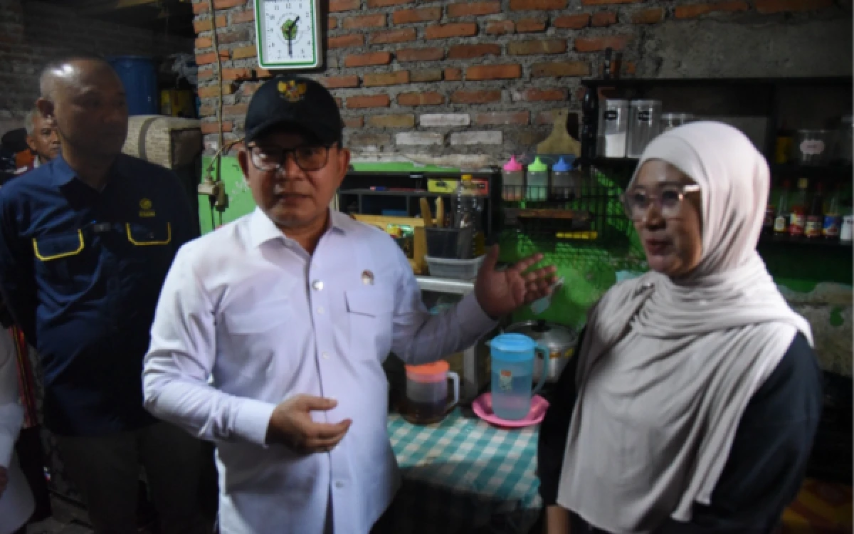 Thumbnail Berita - Dibantu Jaringan Gas Gratis, Masyarakat Sidoarjo Hemat sampai 40 Persen
