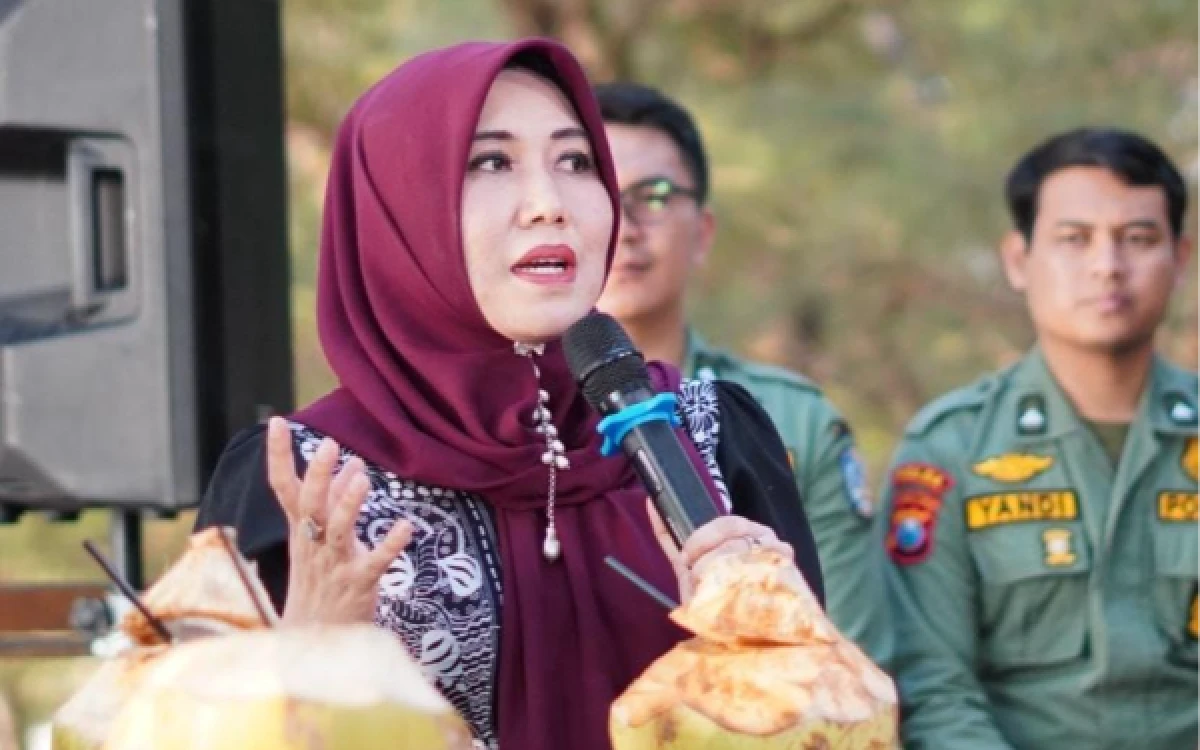 Thumbnail Berita - Pekan ASI Sedunia, Ning Lia Serukan: Menyusui Itu Teamwork, Bukan One Woman Show