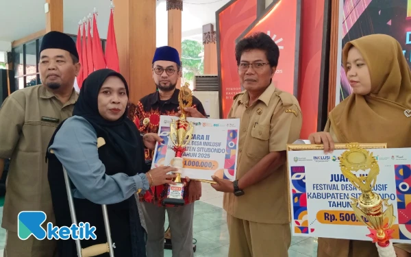 Thumbnail Peringatan Hari Disabilitas Internasional, PPDiS, Serahkan Penghargaan Juara Festival Cerdas Cermat Desa Inklusi