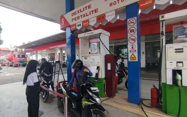 Resmi! Cek Harga Baru BBM Pertamina 1 Maret 2026: Dexlite dan Pertamax Naik, Pertalite Aman