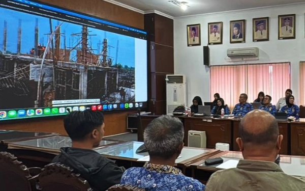 Proyek Dam Kedungpeluk Sidoarjo; Bupati Subandi Tegaskan Harus Selesai, Kasihan Warga Tanggulangin
