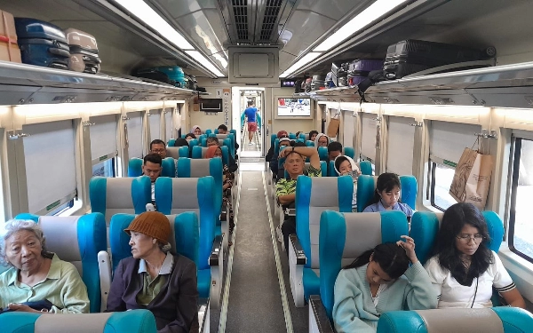 Thumbnail Penumpang Kereta Api Daop 8 Surabaya Meningkat 35 Persen Selama Libur Maulid Nabi