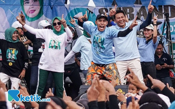 Thumbnail Ok Gas-Ok Gas, Calon Bupati Sidoarjo Subandi dan Cawabup Mimik Geber Terus Gerakan Kebaikan