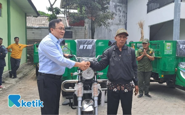 Thumbnail DTPHP Kabupaten Malang Gelontor Alsintan bagi Petani Tembakau Lewat DBHCHT
