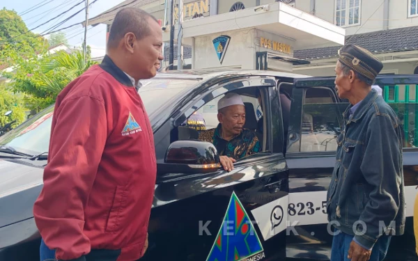 Thumbnail Berita - Tim Nasim Khan Indonesia, Jemput Kepulangan Kakek Masir Dari Rutan Situbondo