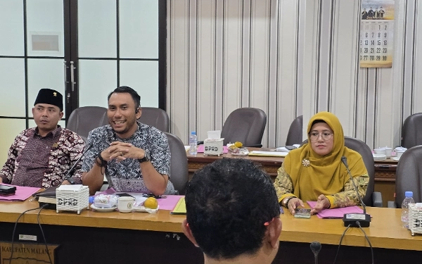 Thumbnail Komisi 4 Wacanakan Pendirian Laboratorium Pengujian Tembakau di Kabupaten Malang