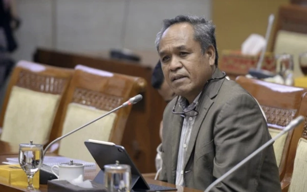 Thumbnail Berita - Direktur Lokataru dan Admin Gejayan Memanggil Ditangkap Polisi, Benny K Harman Pertanyakan Batasan Penghasutan