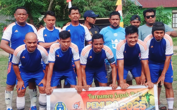 Thumbnail Berita - Papaloang Cup: Humanis Fc Pesta Gol di Kandang Tuan Rumah