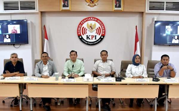 Thumbnail Berita - Kiai dan Pesantren Bukan Objek Olok-Olok, KPI Hentikan Program Trans7