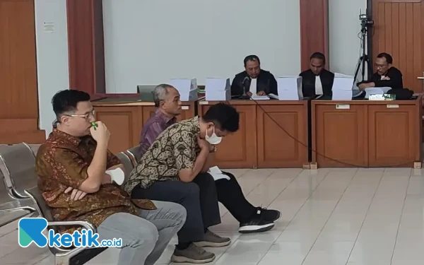 Thumbnail Korupsi Retrofit PLTU Bukit Asam, Tuntutan Jaksa KPK untuk Tiga Terdakwa Berbeda