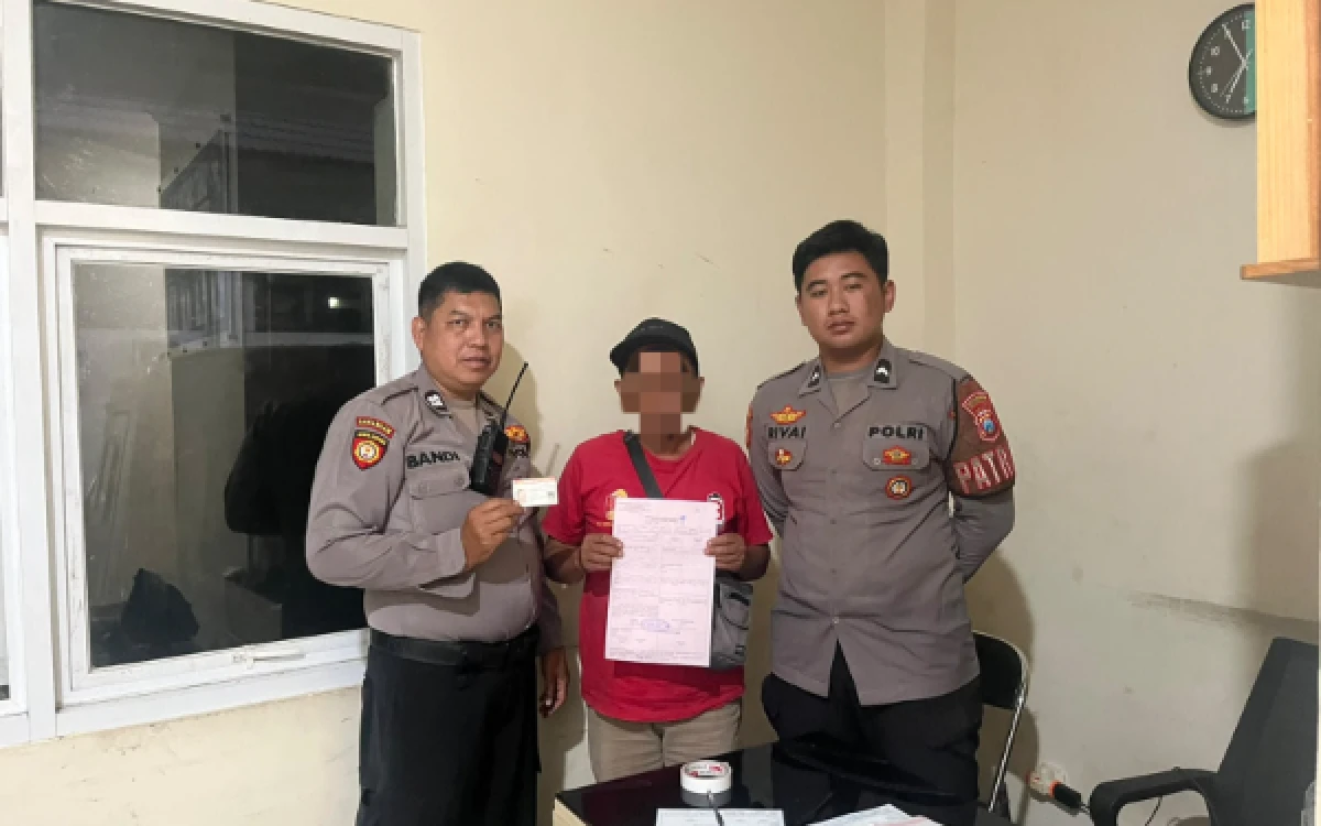 Thumbnail Berita - Sempat Cekcok dengan Pengendara, Jukir Liar di Malang Ditindak Tipiring