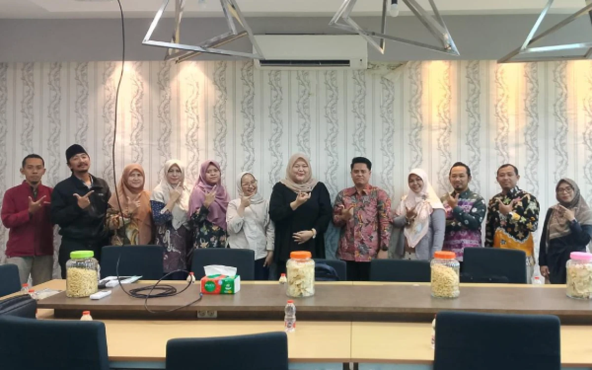 Thumbnail Berita - UIN Malang Gandeng Perusahaan Farmasi Nasional, Peluang Kerja dan Magang Mahasiswa Makin Terbuka