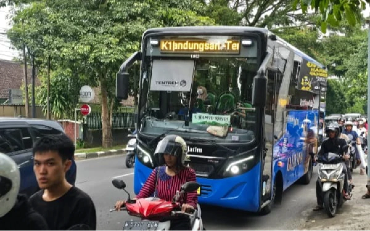 Thumbnail Berita - Tembus Jangkauan Malang Selatan, Rute Trans Jatim Kepanjen-Arjosari Siap Beroperasi Oktober 2026