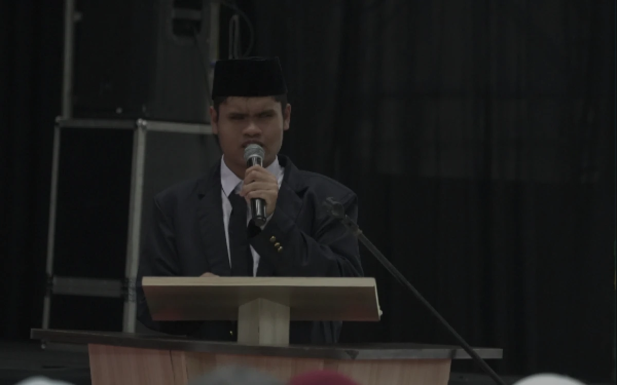 Foto Ahmad Syihab Athailah, mahasiswa baru Fakultas Ushuluddin dan Studi Islam UIN Malang memiliki segudang prestasi. (Foto: UIN Malang)