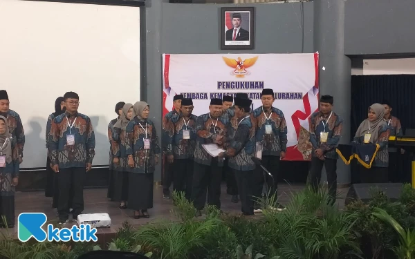 Pengukuhan Ratusan LKK Sariharjo, Bupati Sleman: Gamping dan Depok Jadi Pelajaran