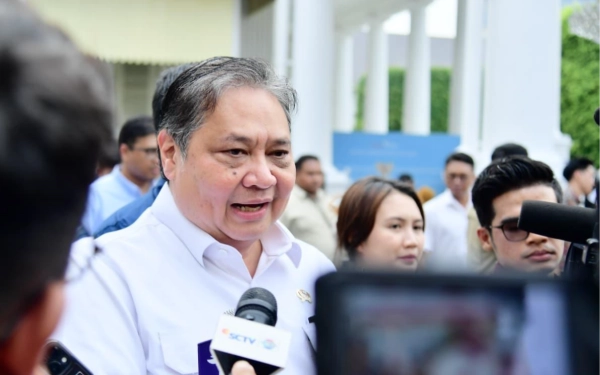 Thumbnail Berita - Kabar Baik! Pemerintah Bakal Tanggung Gaji Magang Fresh Graduate Selama 6 Bulan