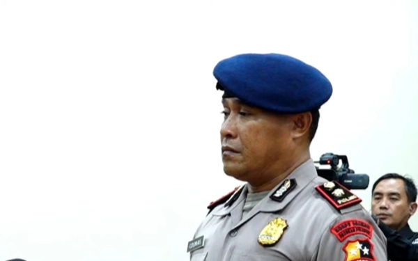 Thumbnail Berita - Kompol Kosmas Dipecat Usai Rantis Brimob Lindas Affan Kurniawan hingga Tewas