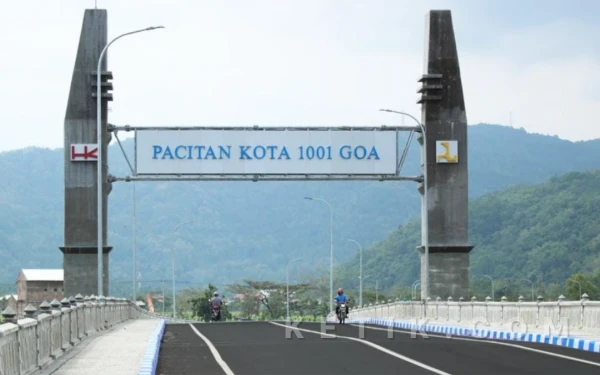 Bingung Liburan Idulfitri? Yuk, Jelajahi Deretan Destinasi Wisata Andalan di Pacitan!