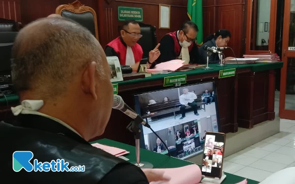 Thumbnail Peretas Website Balitbang Jatim Digaji Bandar Judi Rp 10 Juta, Pernah Acak Web Bawaslu