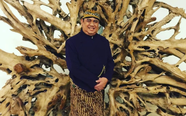 Thumbnail Berita - Dalang Ki Anom Suroto Meninggal Dunia, Sang Maestro Wayang Kulit Berpulang