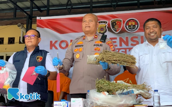 Thumbnail Berita - Narkoba! 23 Pria Dibekuk Polres Abdya, Kuala Batee Pemecah Rekor, Ada juga Kakak Beradik